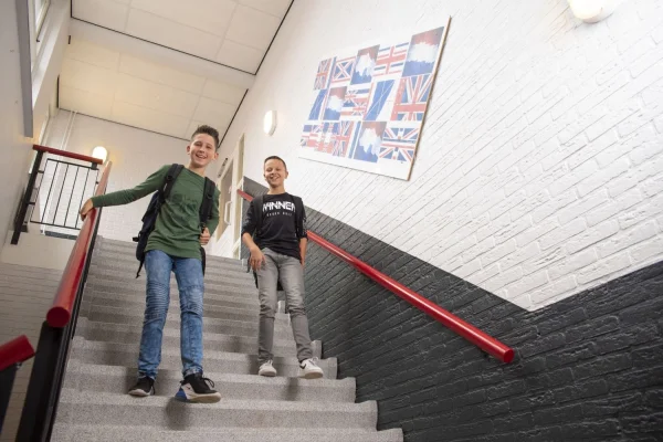 Decoration Brugklassers aan het woord op locatie Rijssen